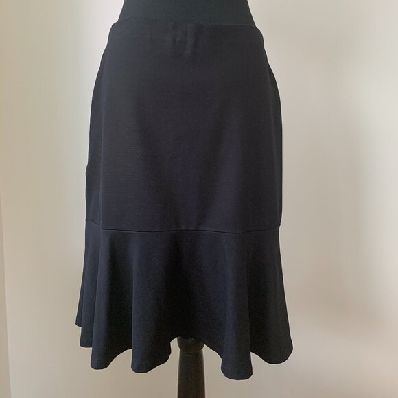 Lauren by Ralph Lauren Black Mermaid Knee-Length Skirt - Medium - Picture 2 of 5